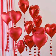 Valentines Day Decorations and Supplies