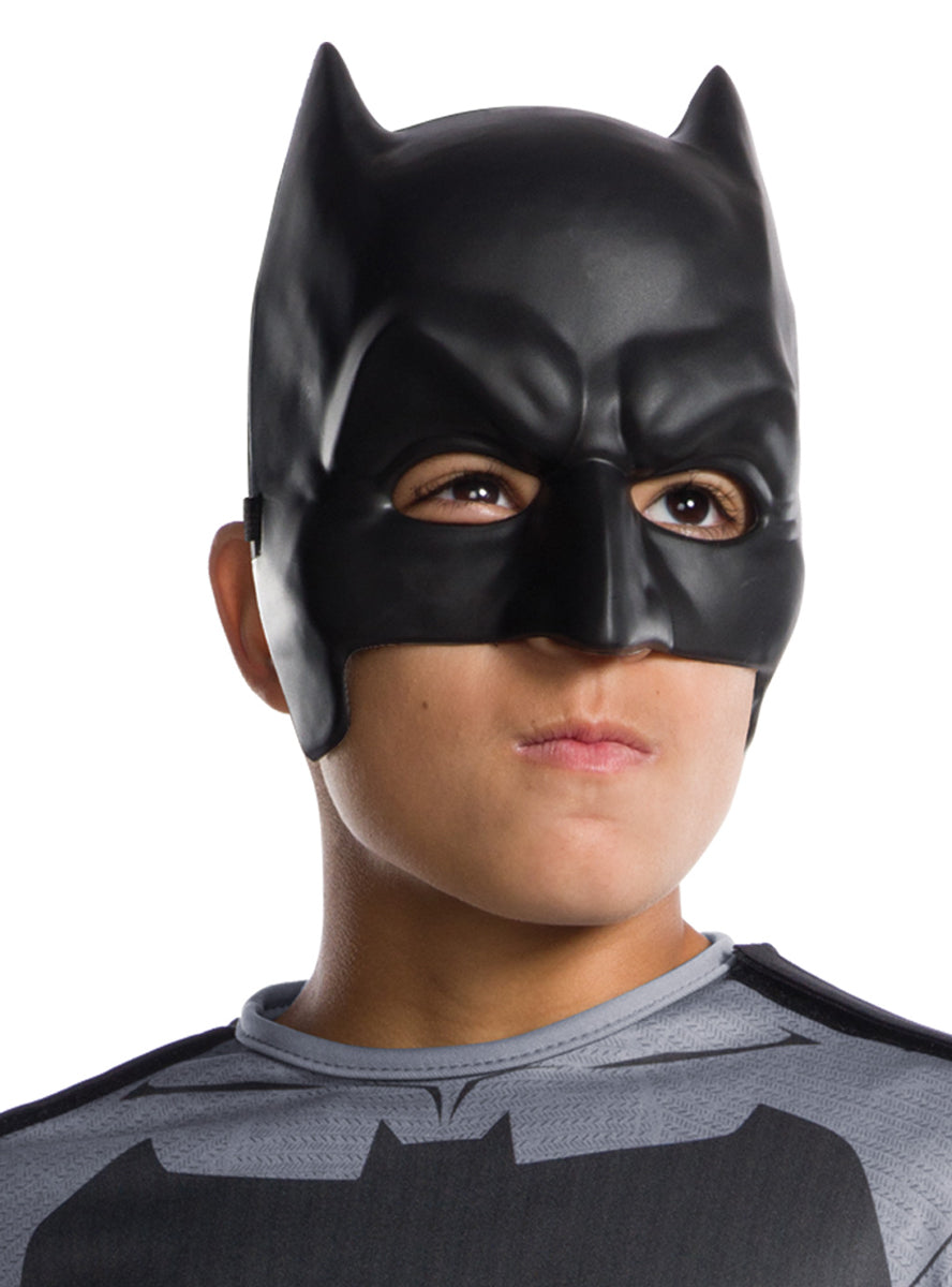 Classic DC Comics Batman Costume for Boys - Mask Image