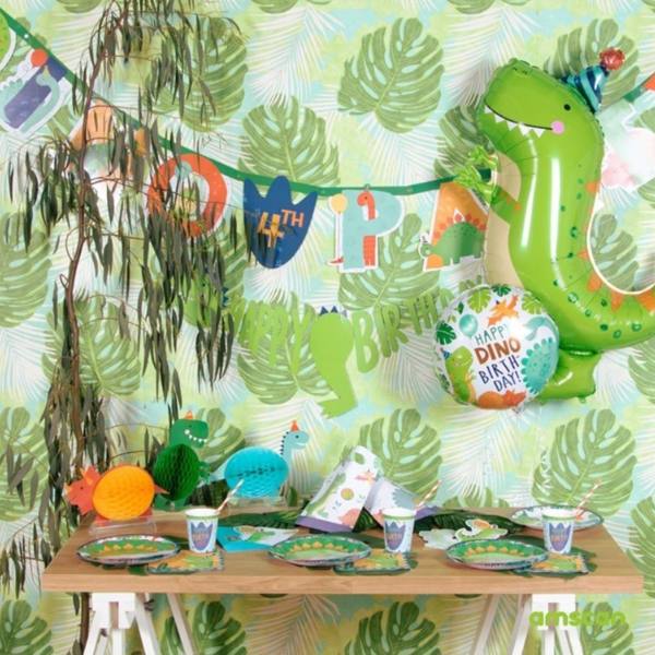 Image of Dinosaur party supplies