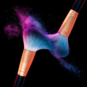 Image of two makeup brushes