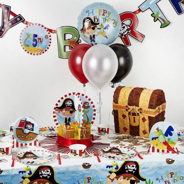 Image of pirate party supplies