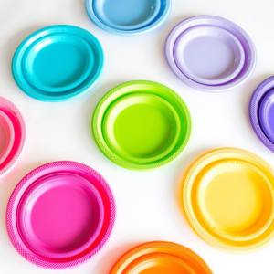 Image of coloured party plates