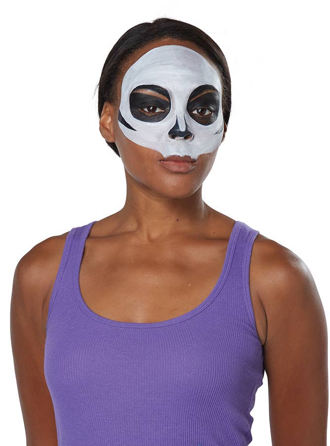 Plus Size Women's Voodoo Magic Halloween Costume - Makeup Tutorial Image 3