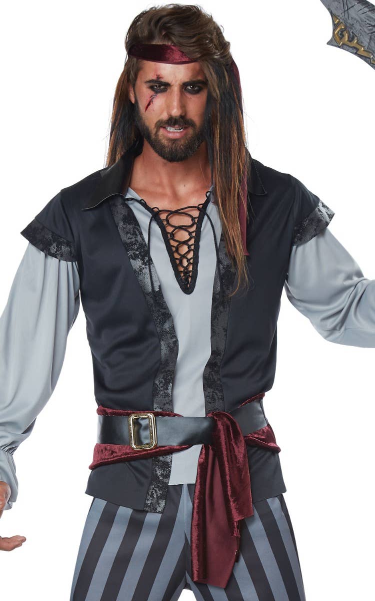 Scallywag Pirate Men's Plus Size Buccaneer Costume Close Up Image