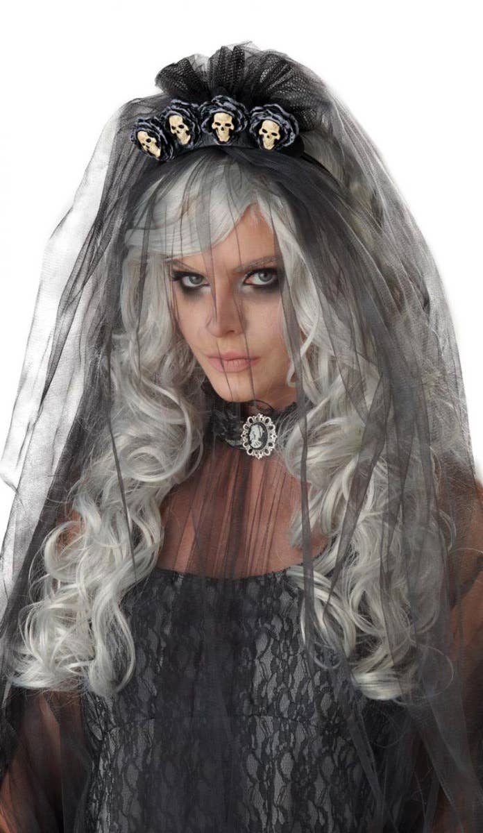 Women's Long Silver Grey Dead Bride Halloween Costume Wig  Image 2