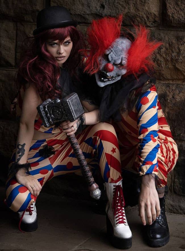 Women's Horror Clown Costume - Lifestyle Image 3