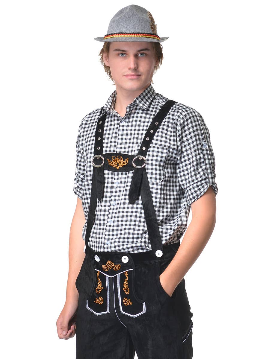 Men's Deluxe Black and White Oktoberfest Fancy Dress Costume - Close Hat Image