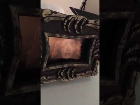 Spooky Changing Face Holographic Halloween Haunted House Decoration Prop Product Video