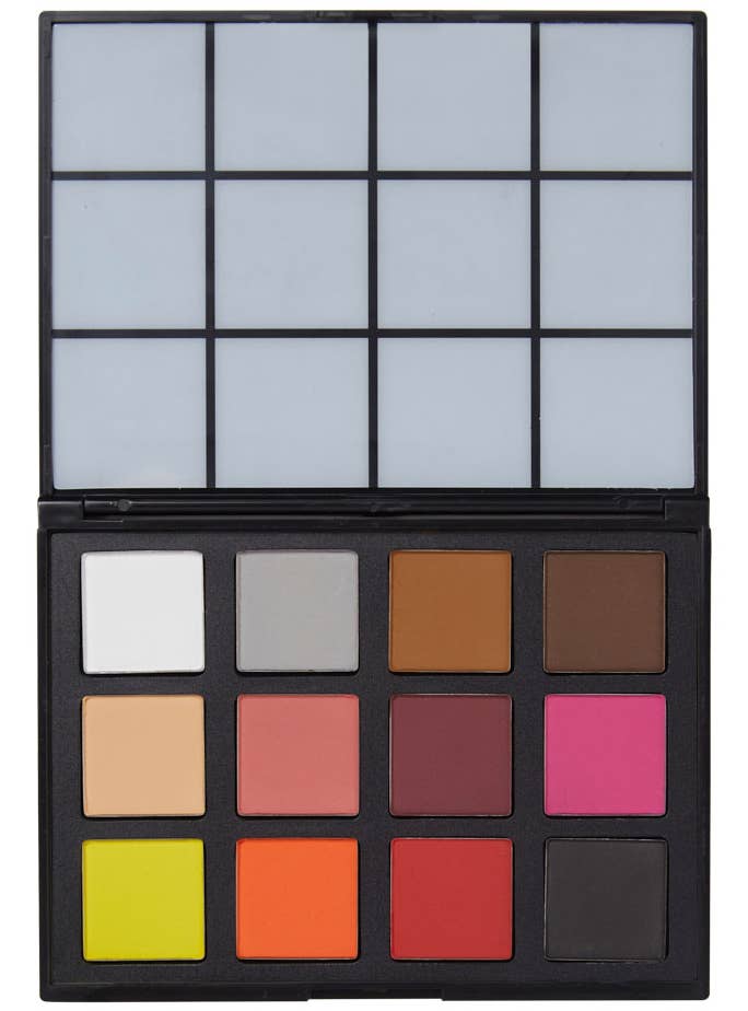 Optillusions 12 Colour Powder Makeup Palette