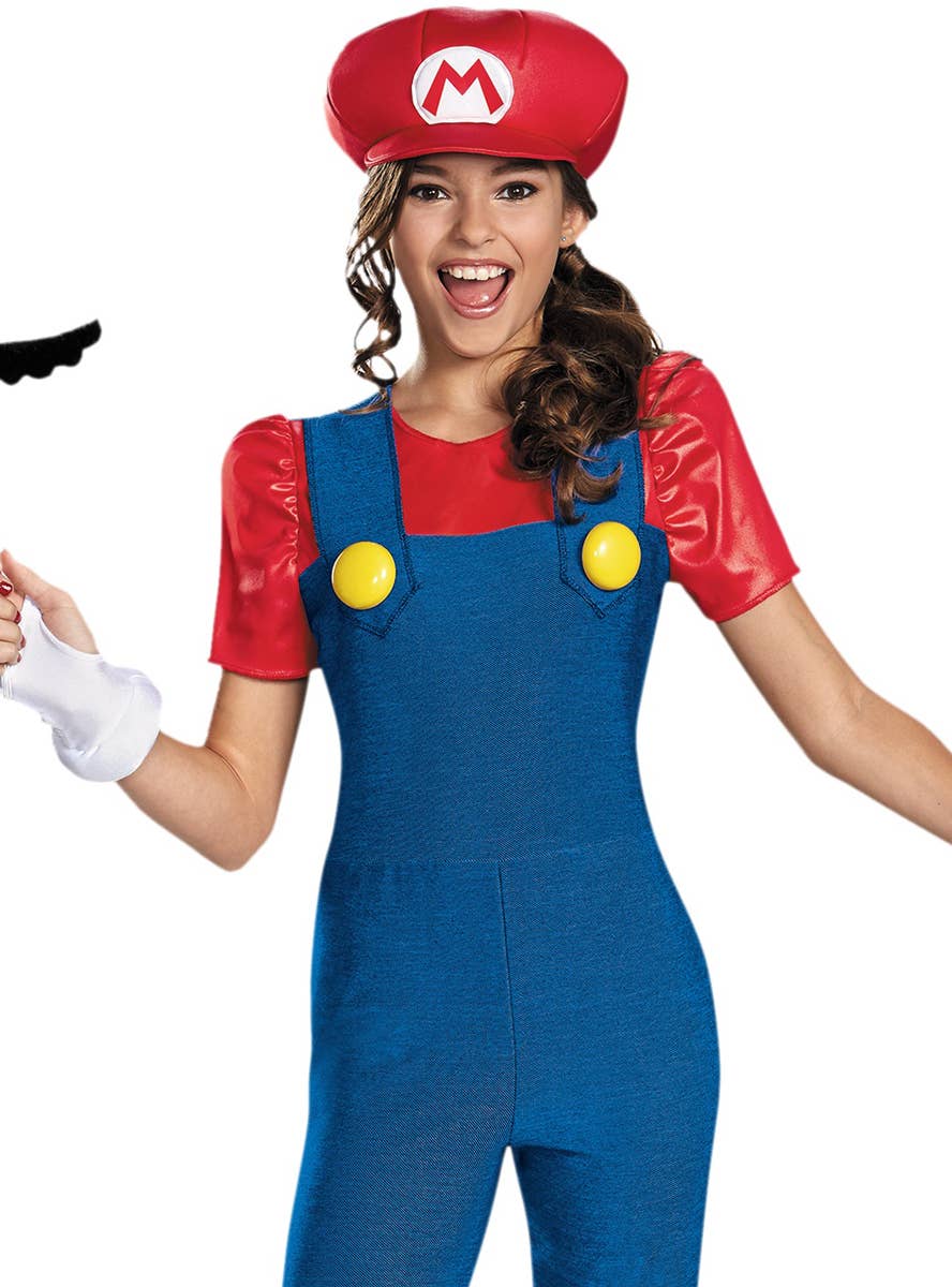 Teen Girls Mario Costume - Close Up Image