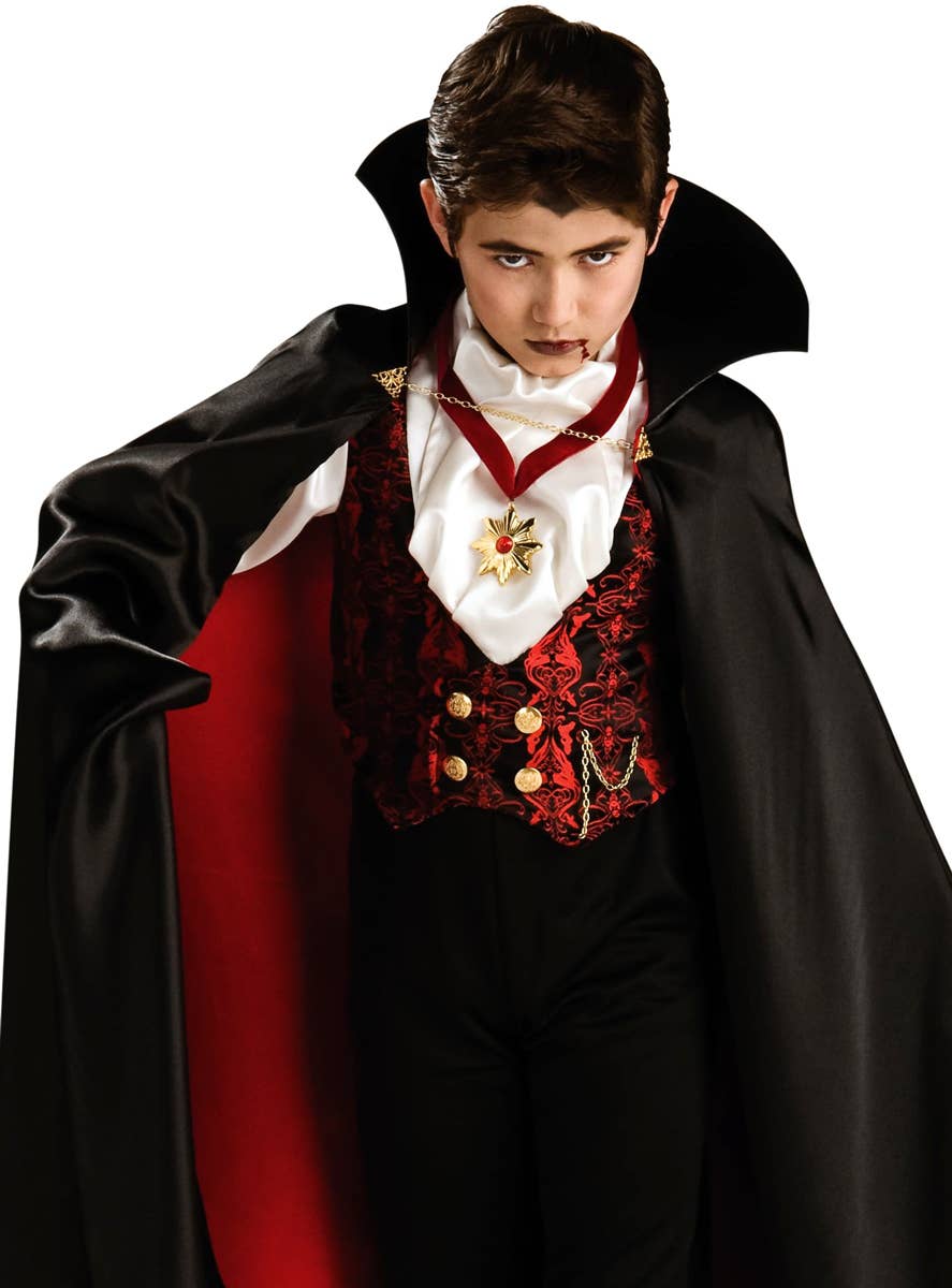 Black and Red Transylvanian Vampire Halloween Costume for Boys - Alternative Image