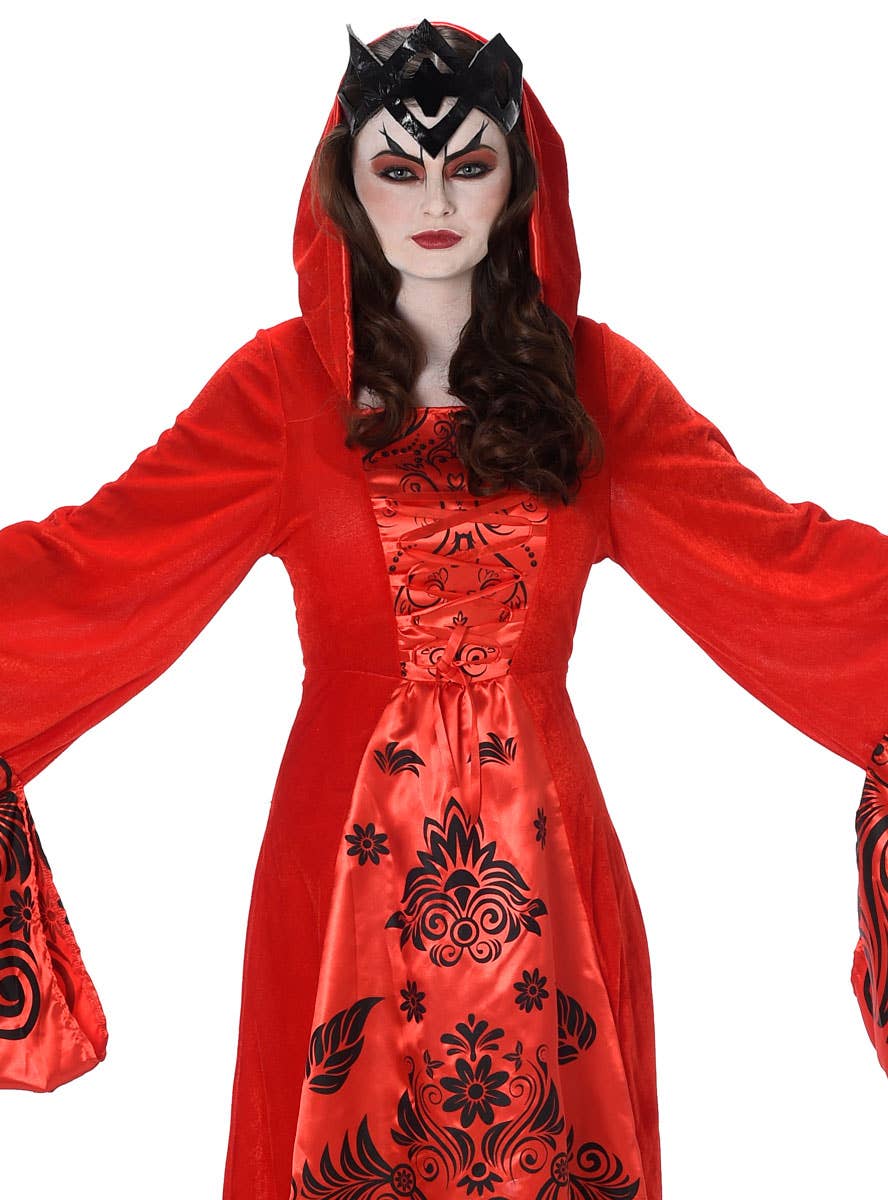 Women's Vampire Queen Halloween Costume Close Image