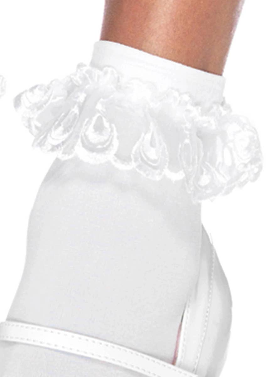 Women's White Ruffle Lace Top Anklet Socks Zoom Image