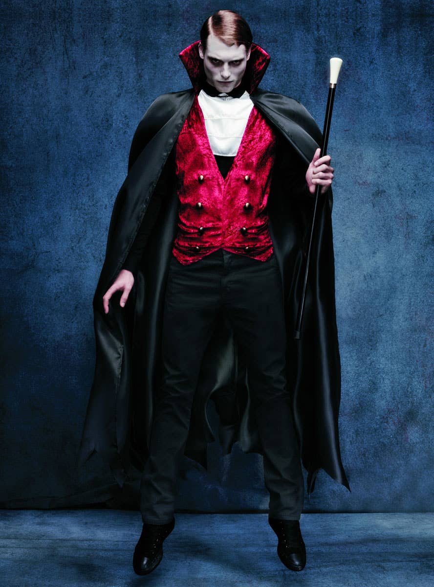 Men's Gothic Vampire Classic Halloween Costume Lifestyle Image 1