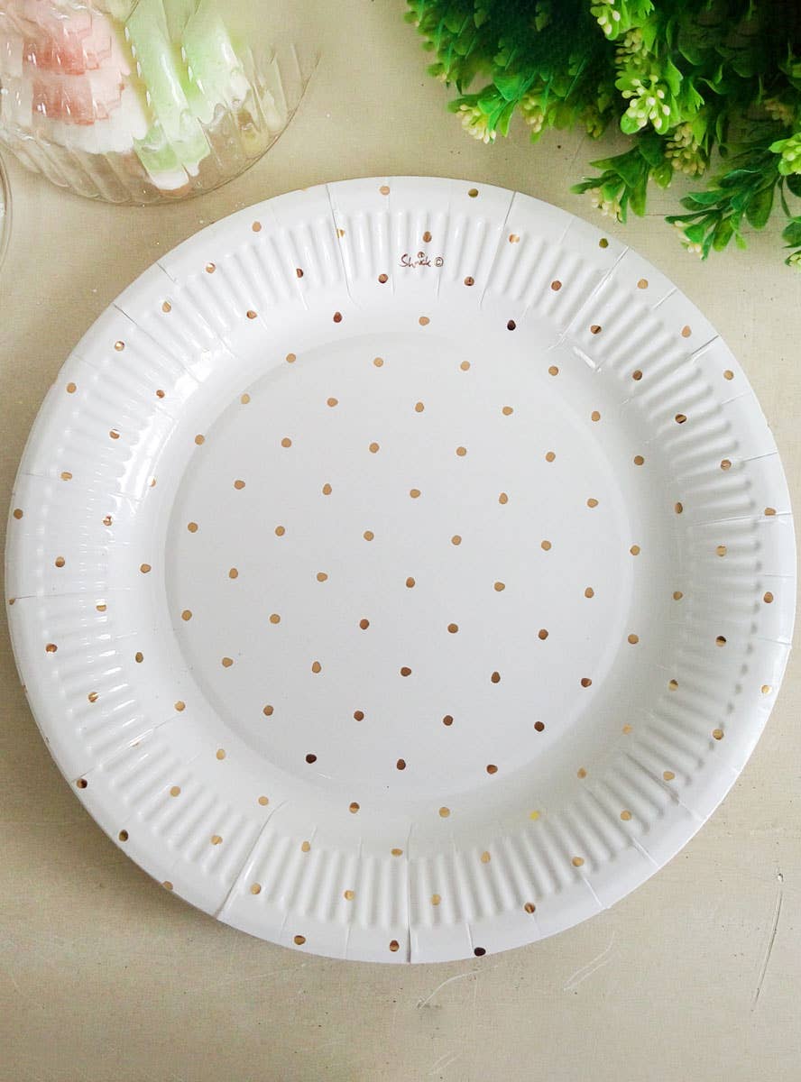Image of Gold and White Polka Dot 12 Pack 23cm Paper Plates