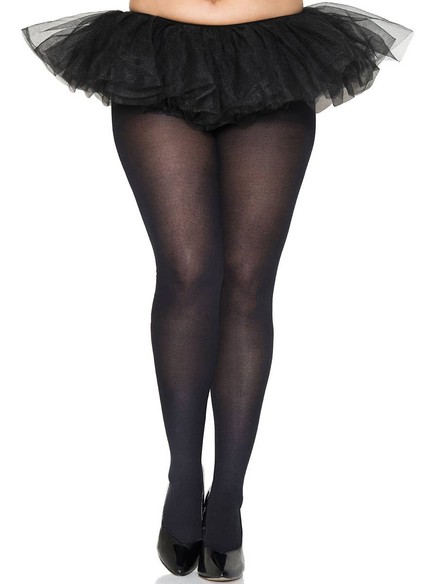 Woman Wearing Full Length Black Plus Size Pantyhose