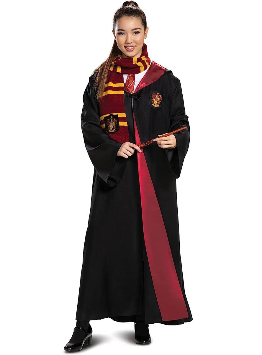 Image of Harry Potter Women's Plus Size Gryffindor Costume Robe - Alternate Front View 2