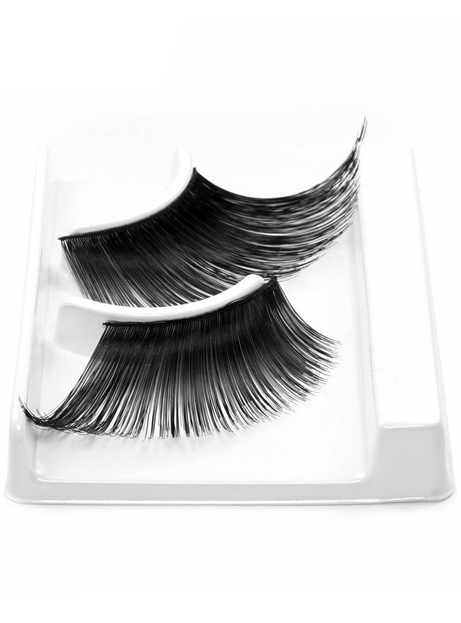 Fluffy Extra Long Black Cat Eye Style Stick On Eyelashes Close Up Image 2