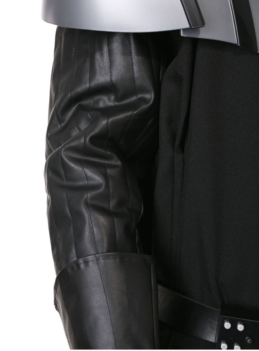 Movie Quality Men's Darth Vader Deluxe Costume - V Close  View