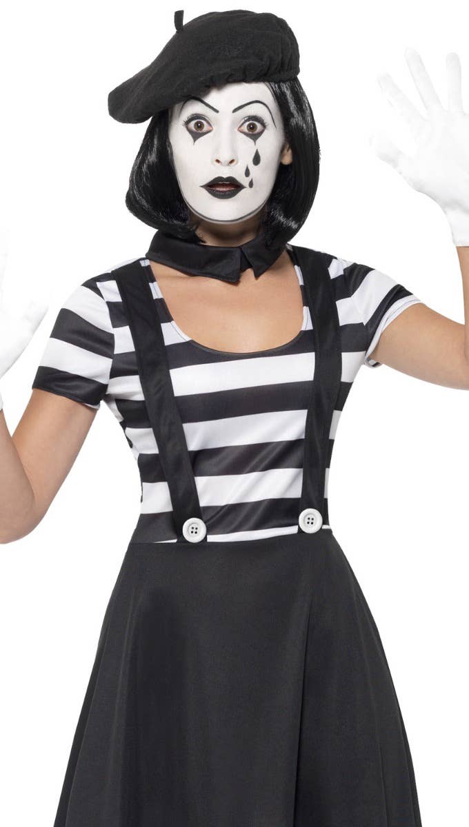 Women's Black And White French Mime Clown Halloween Fancy Dress Costume Close Up Image 