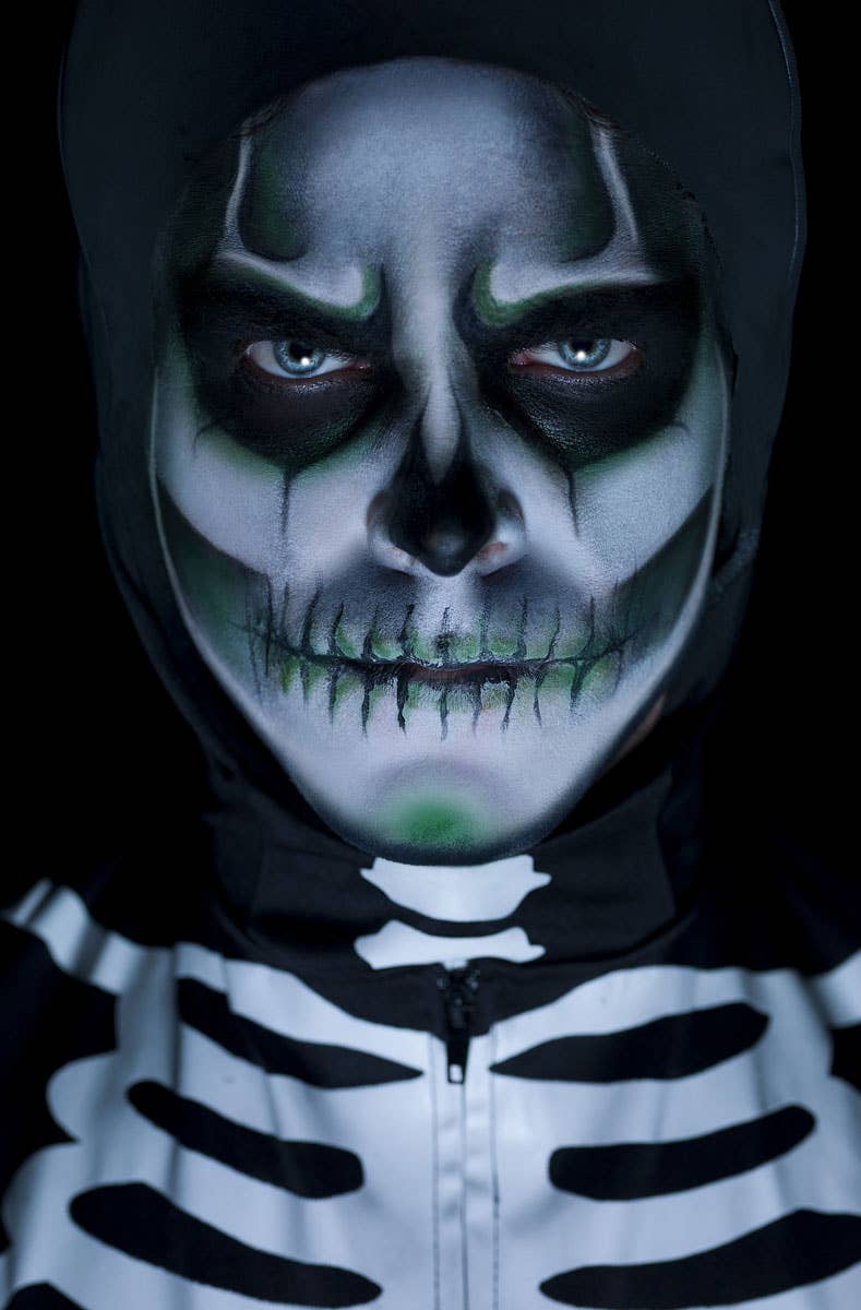 Glow in the Dark Skeleton Costume Makeup Kit - Alternative View 4