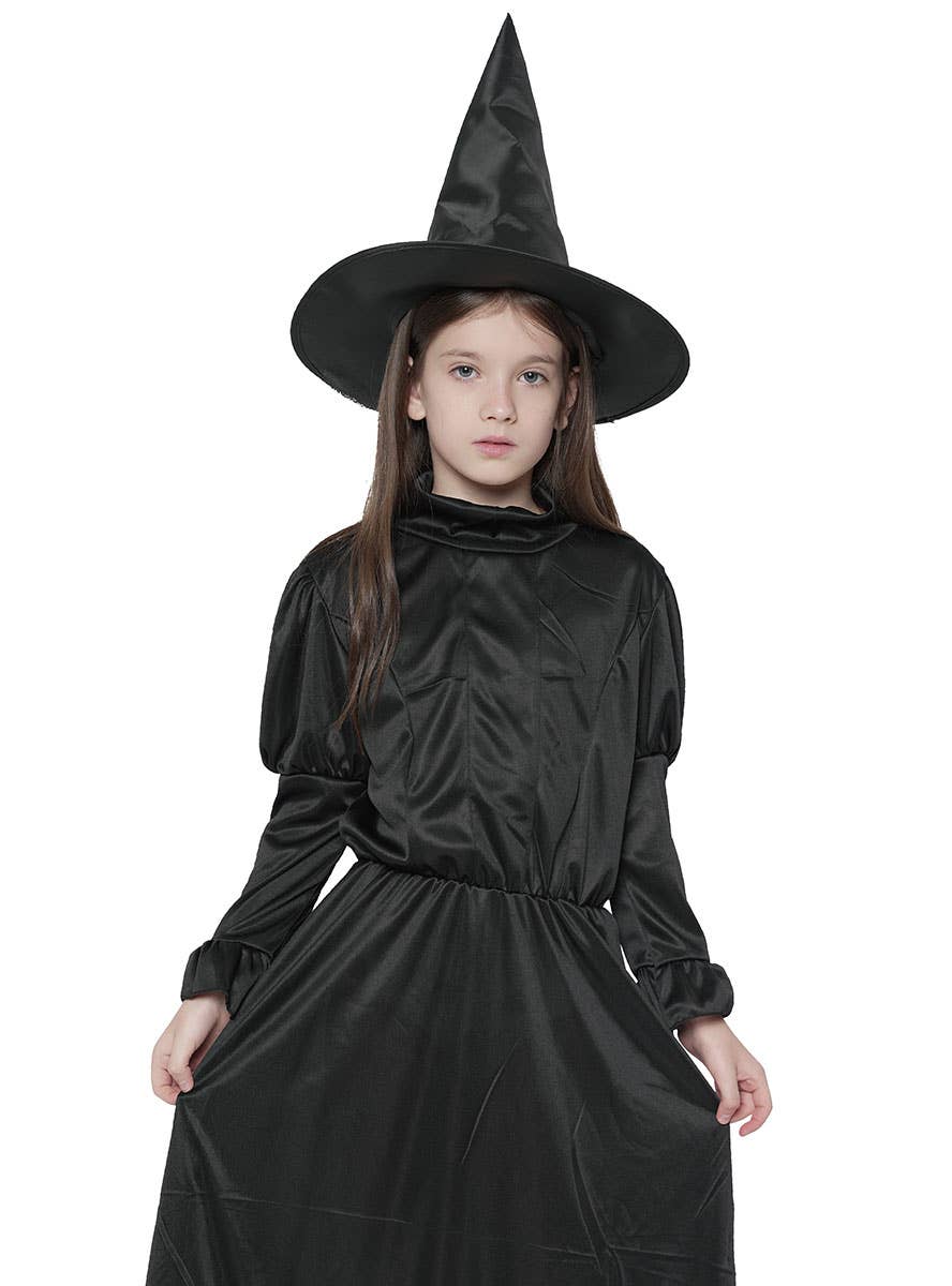 Image of Wicked Witch Girl's Wizard of Oz Book Week Costume - Close View