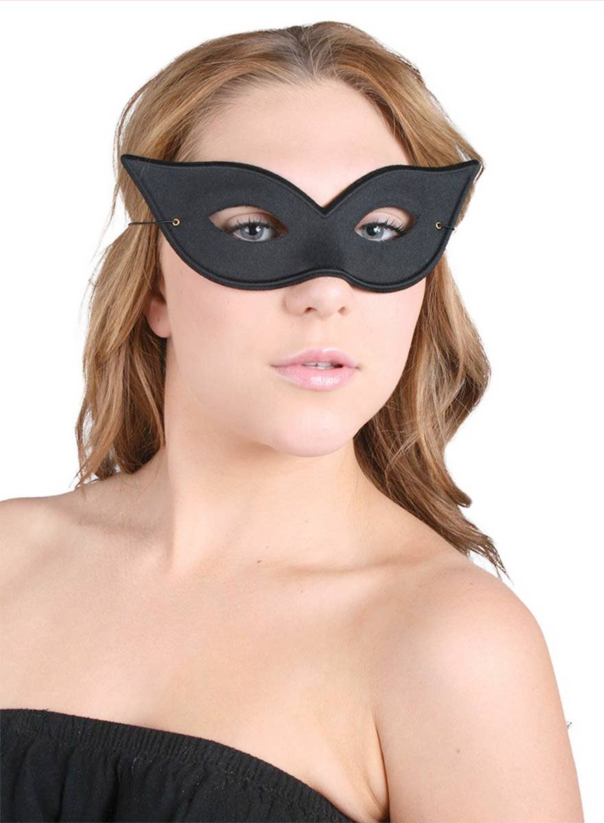 Black Cat Eye Women's Masquerade Costume Mask Accessory