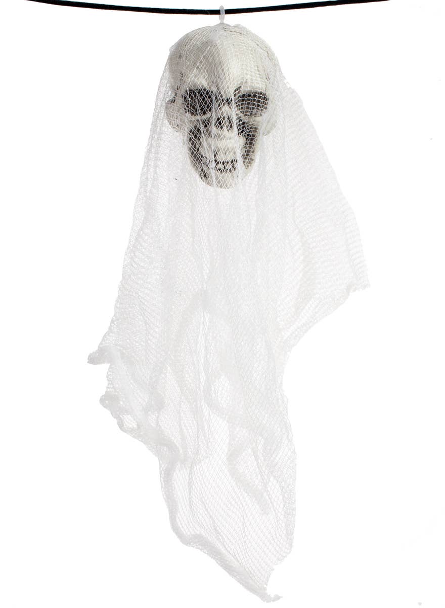 Hanging Skull Ghost Halloween Garland - Close Up Image